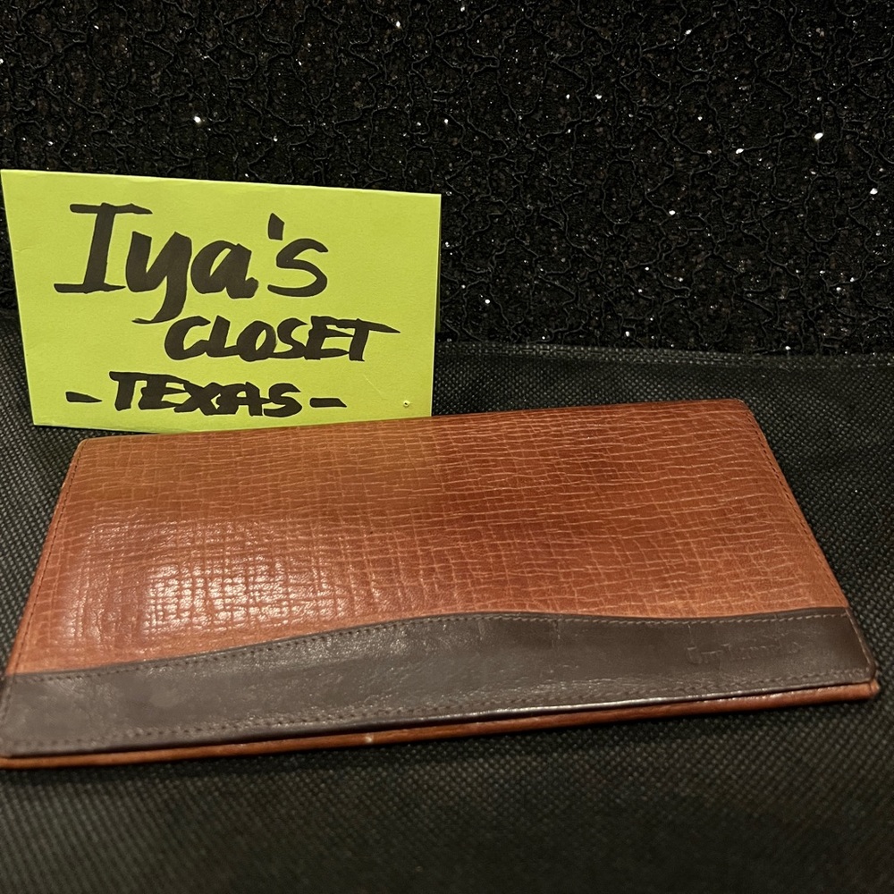 Guy Laroche Paris Wallet